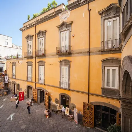 Palazzo Marigliano - Serviced Διαμέρισμα