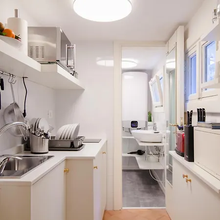 Palazzo Marigliano - Serviced Apartment